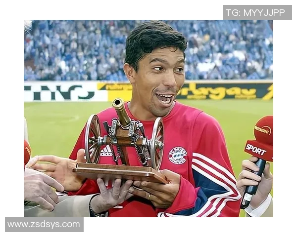 德甲足球的魅力与挑战：球队竞争激烈球员表现精彩纷呈的赛季回顾